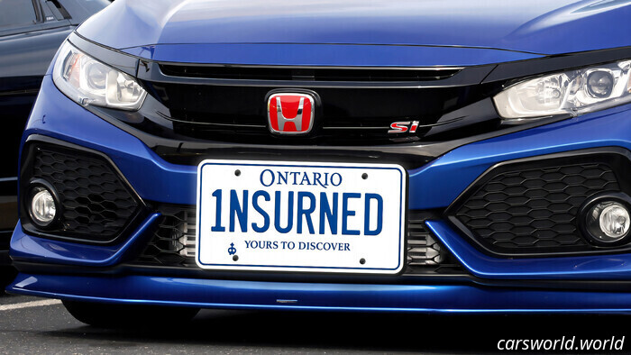 Los precios del seguro en Canadá para hombres jóvenes han perdido oficialmente el contacto con la realidad | Carscoops